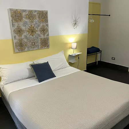 Holidays Rattazzi Affittacamere 3*