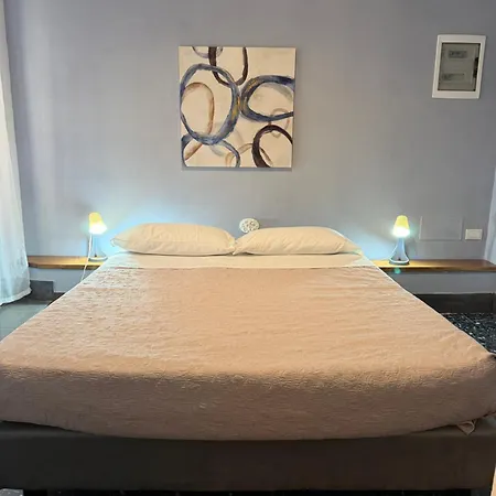 Konukevi Holidays Rattazzi La Spezia