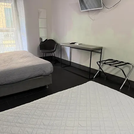 Vendégház Holidays Rattazzi La Spezia