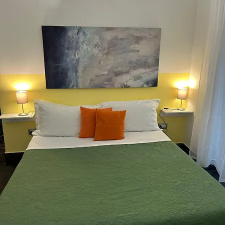 Konukevi Holidays Rattazzi 3*